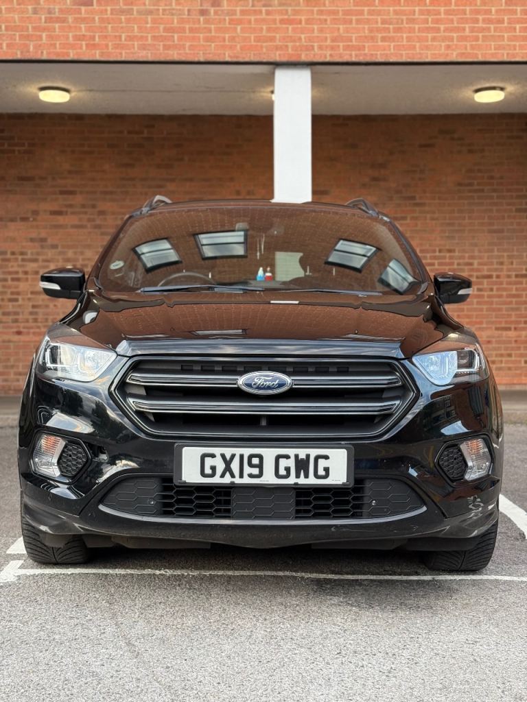 Ford, KUGA, Hatchback, 2019, Manual, 1498 (cc), 5 doors