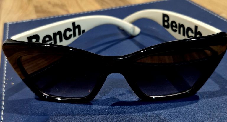 Ladies  sunglasses