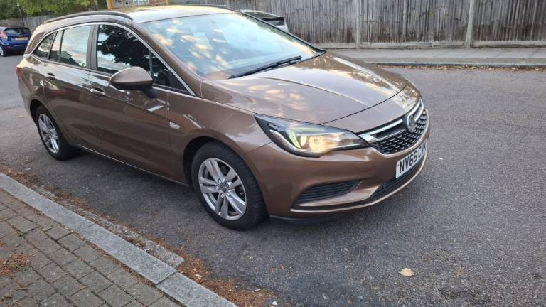 Vauxhall, ASTRA, Estate, 2017, Manual, 1598 (cc), 5 doors