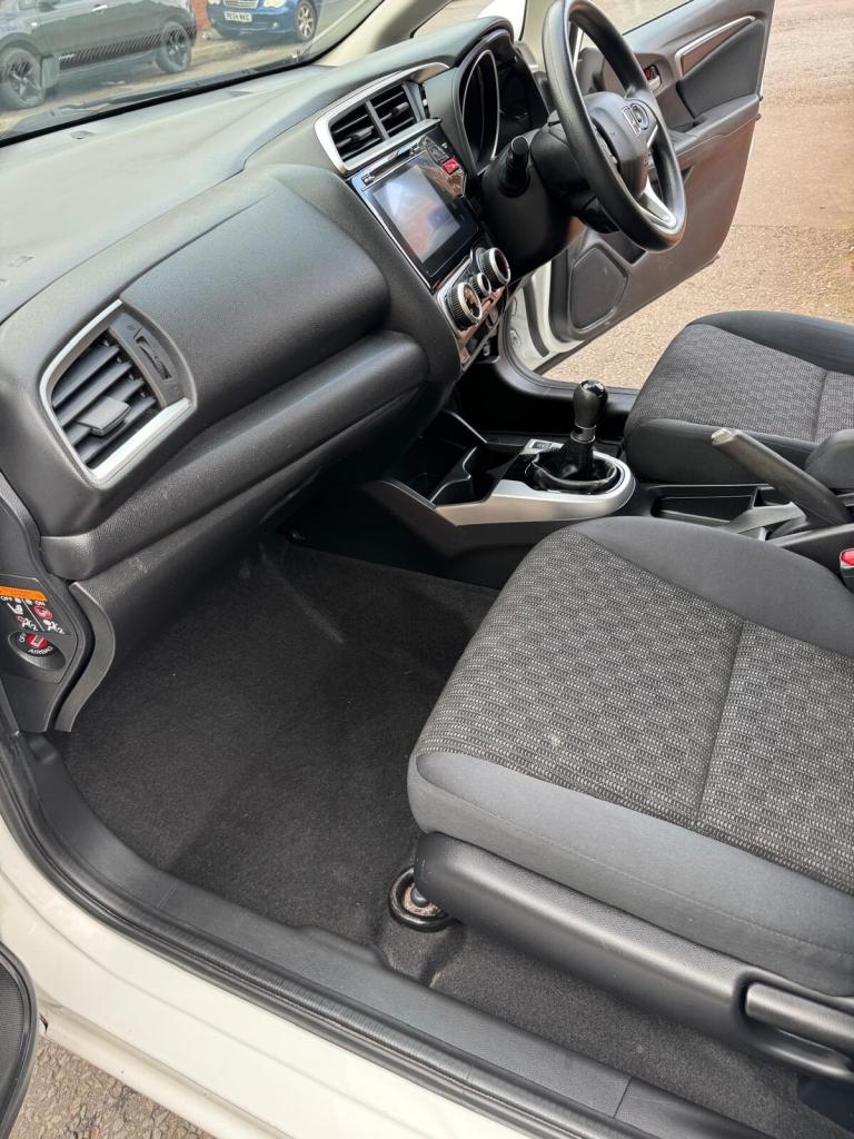 2016 Honda Jazz 1.3 SE 5dr HATCHBACK Petrol Manual