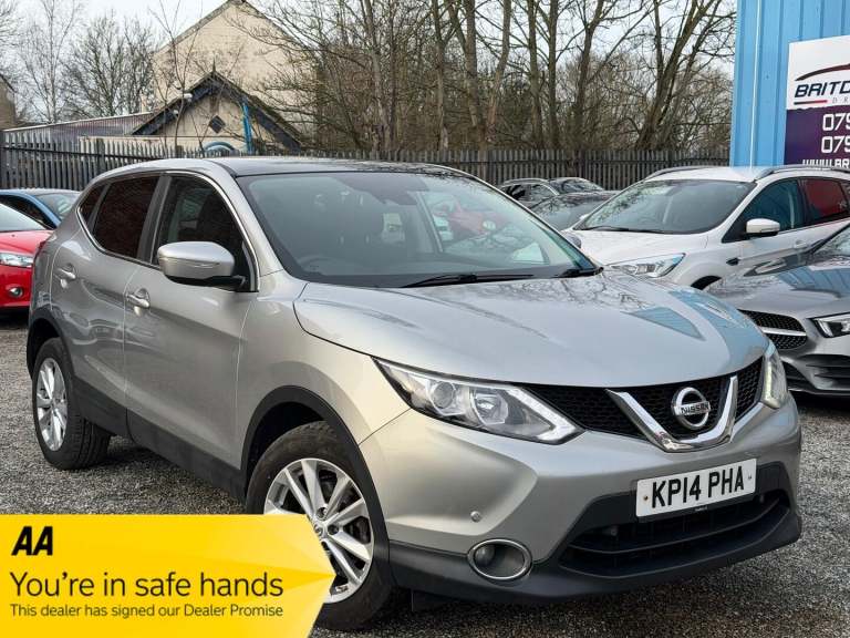 2014 Nissan Qashqai 1.6 dCi Acenta Premium 2WD Euro 5 (s/s) 5dr HATCHBACK Diesel Manual