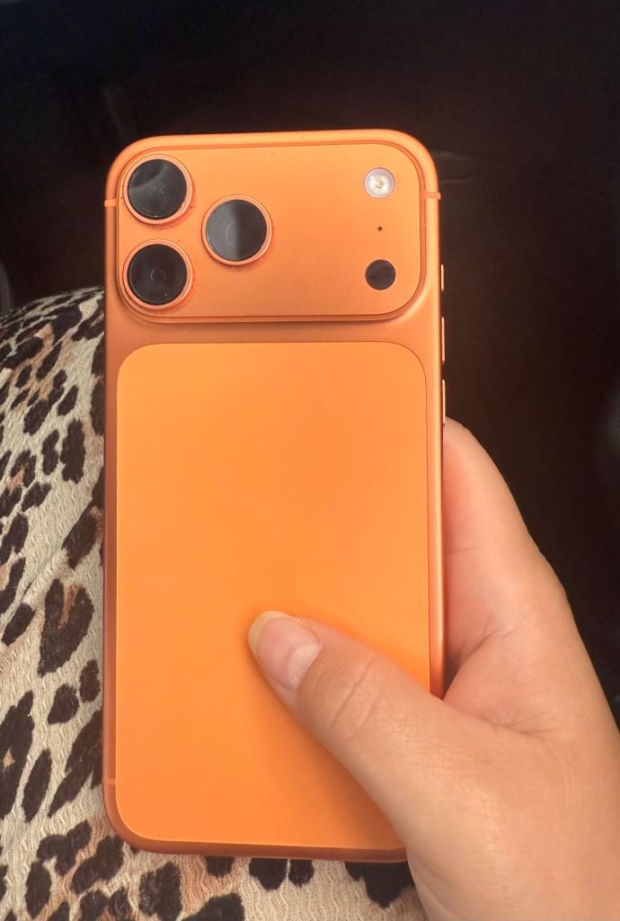 Iphone 17 Pro Max - 256GB - Unlocked - cosmic orange 