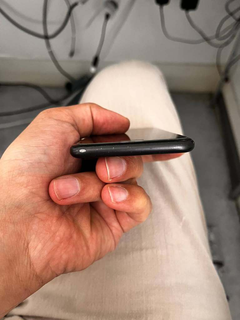 Iphone 7 in very good condition