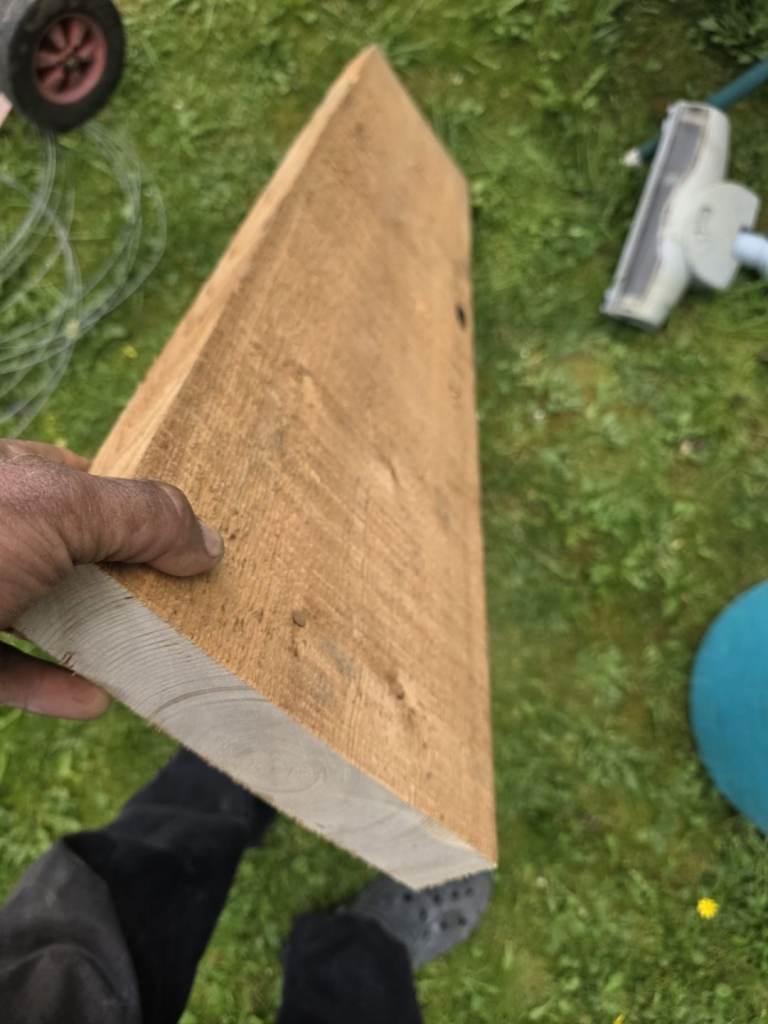 20x Heavy duty timbers 9x2 £15 each 