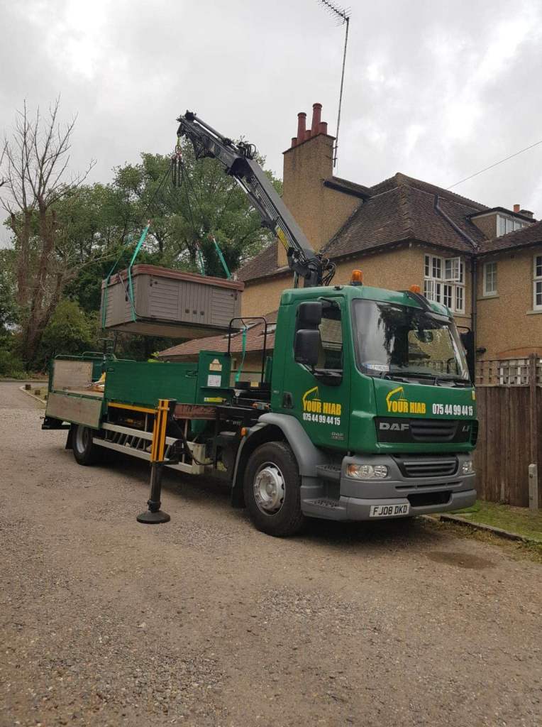 Crane Hiab Hire with Driver / Brick delivery/ Pallet delivery/ hot tub delivery/ loading delivery