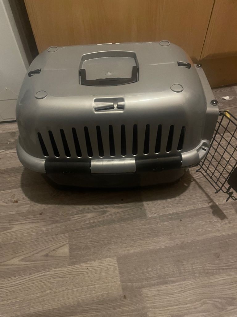 Pet carrier for sale