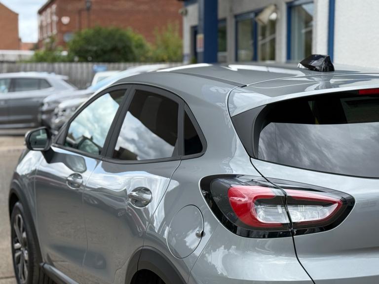 2025 Ford Puma 1.0 EcoBoost Hybrid mHEV Titanium, UNDER 350 MILES, MAY 2028 FORD WARRANTY, HATCHB...