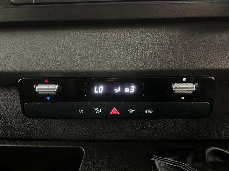 2023 Mercedes-Benz Sprinter 3.5t H2 Premium Van PANEL VAN DIESEL Manual
