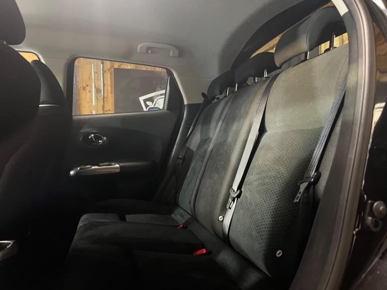 2013 Nissan Juke 1.6 Acenta 5dr CVT [Premium Pack] HATCHBACK PETROL Automatic