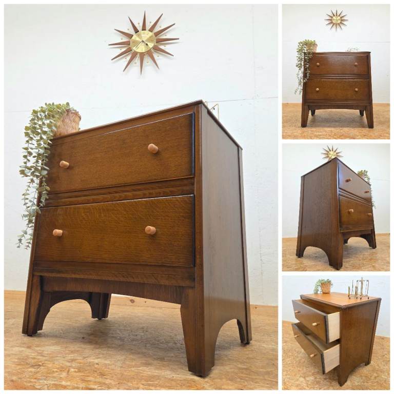 Vintage Oak Chest Of Drawers/Bedside Table - Mid Century G-Plan Era
