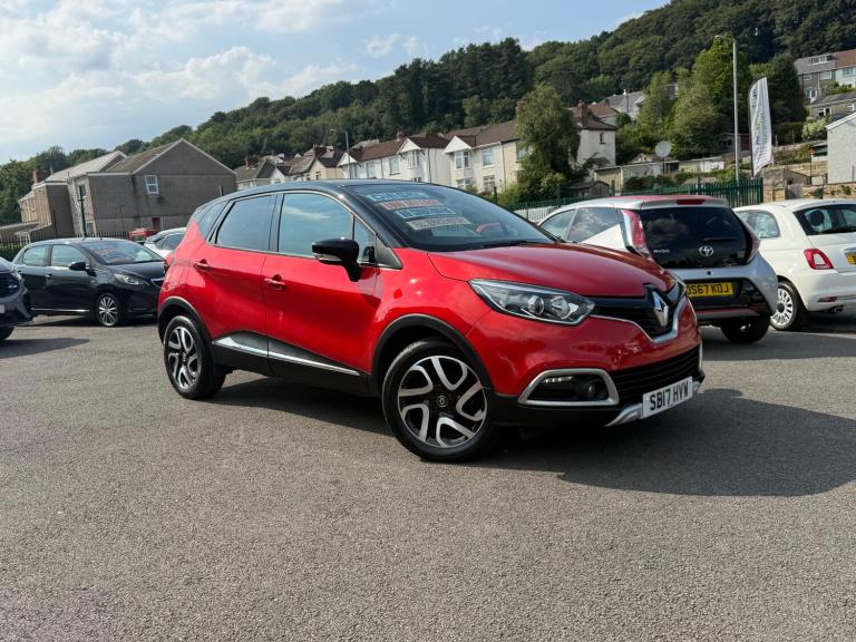 2017 Renault Captur 1.5 dCi 90 Signature Nav 5dr HATCHBACK Diesel Manual