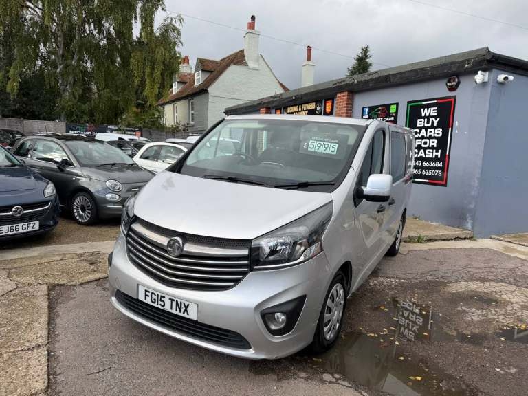 2015 Vauxhall Vivaro 2900 1.6CDTI BiTurbo 120PS eFLEX Sportive H1 D/Cab PANEL VAN Diesel Manual