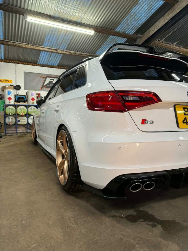 Audi, 2014, 1980 (cc)