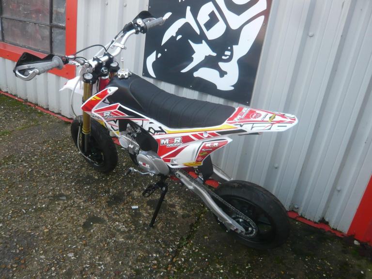 M2R 140 SUPERMOTO OFF ROAD PIT BIKE KIDS MX DIRT TRACK RACE SPORTS R STOMP 125 S
