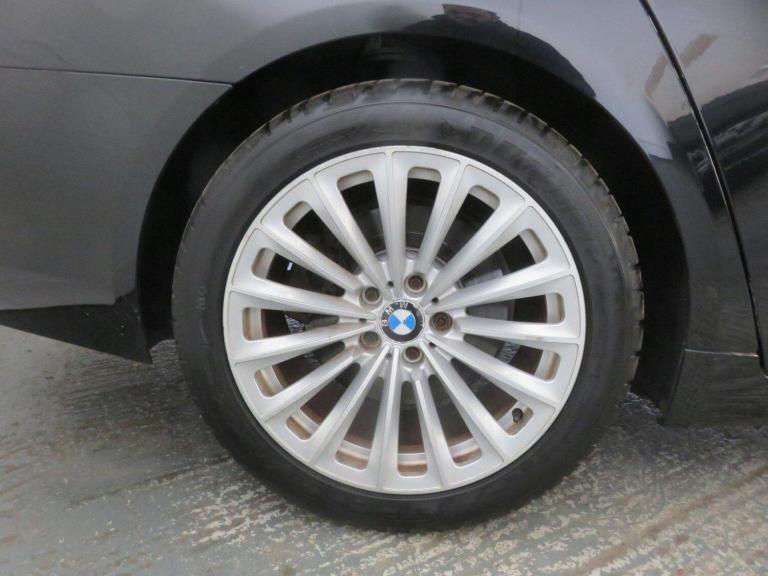 BMW 7 SERIES 3.0 730d SE Saloon Black Auto Diesel 2013
