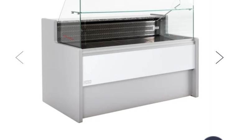 Display counter fridge - 1m 2 years old
