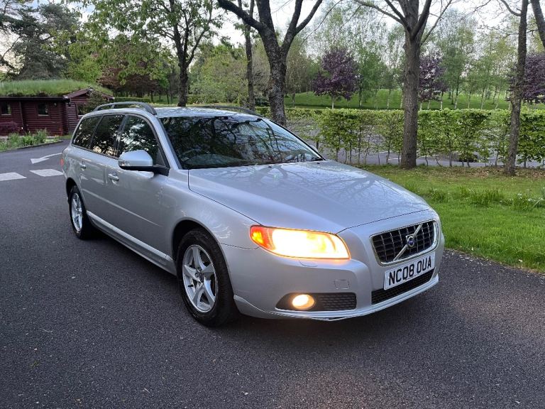 Volvo, V70, Estate, 2008, Manual, 2400 (cc), 5 doors