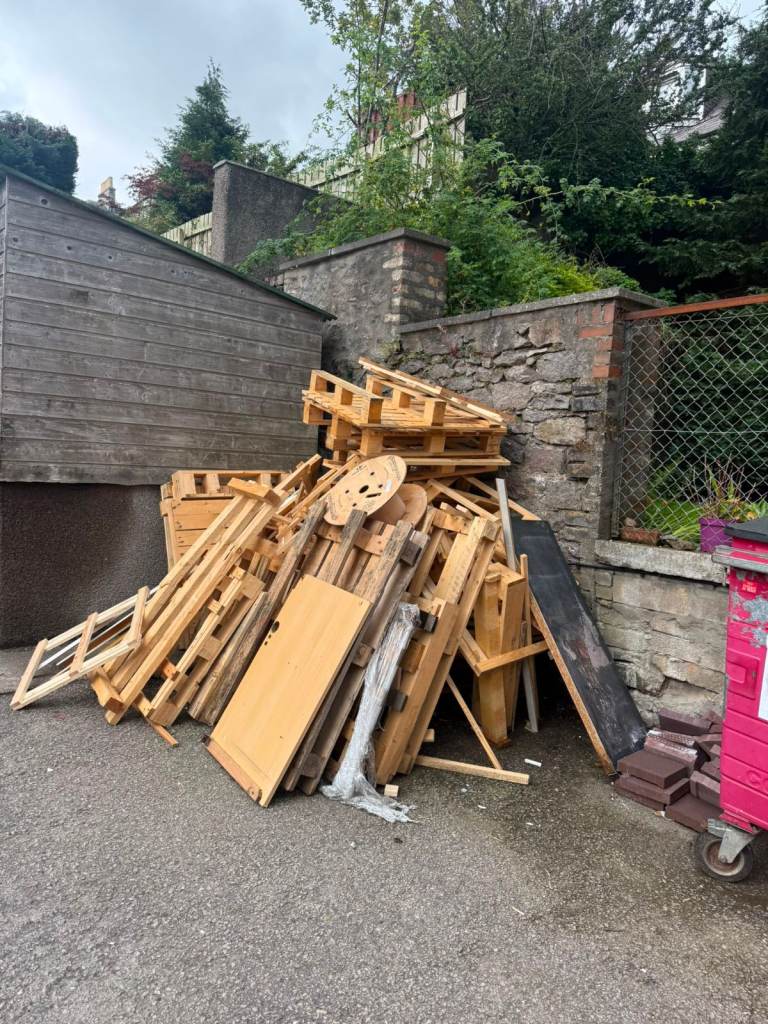 Pallets free to collect