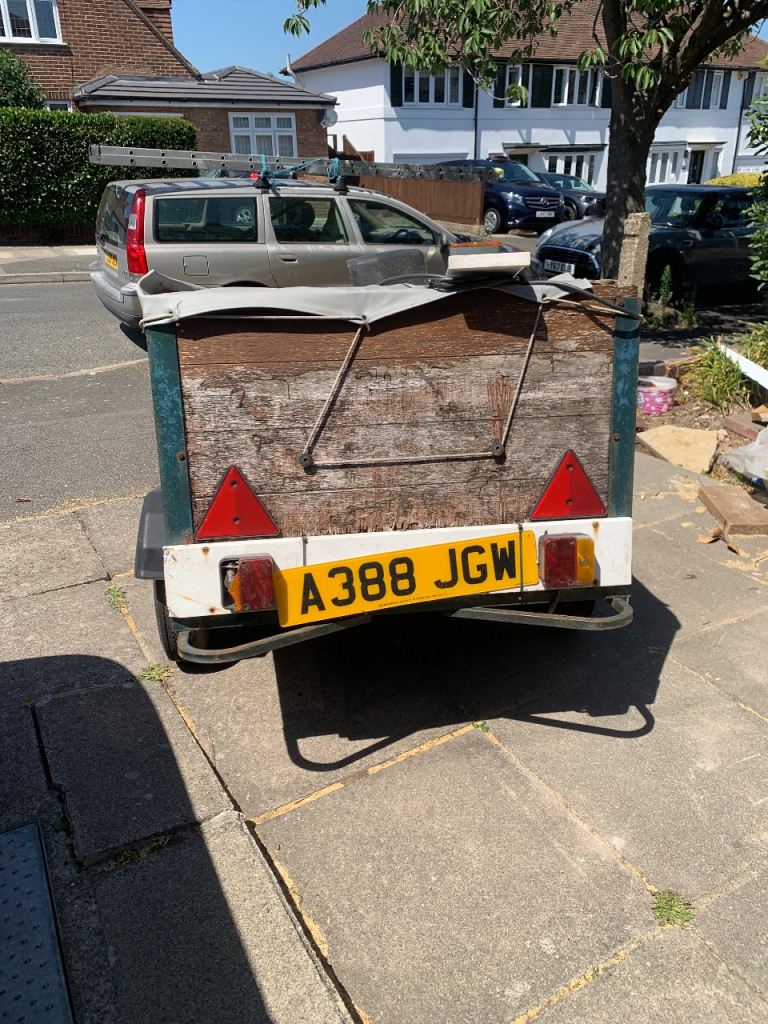 Car trailer