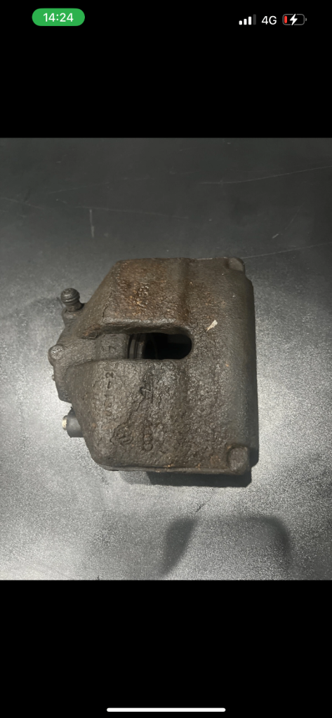 AUDI A3 8P 1.6 TDI CAYC 08-12 BRAKE CALIPER FRONT PASSENGER SIDE NSF