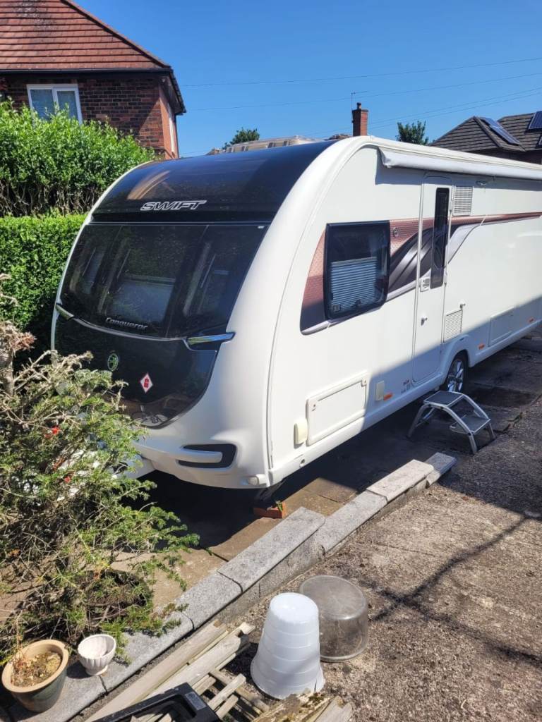 2018 swift conqueror 580
