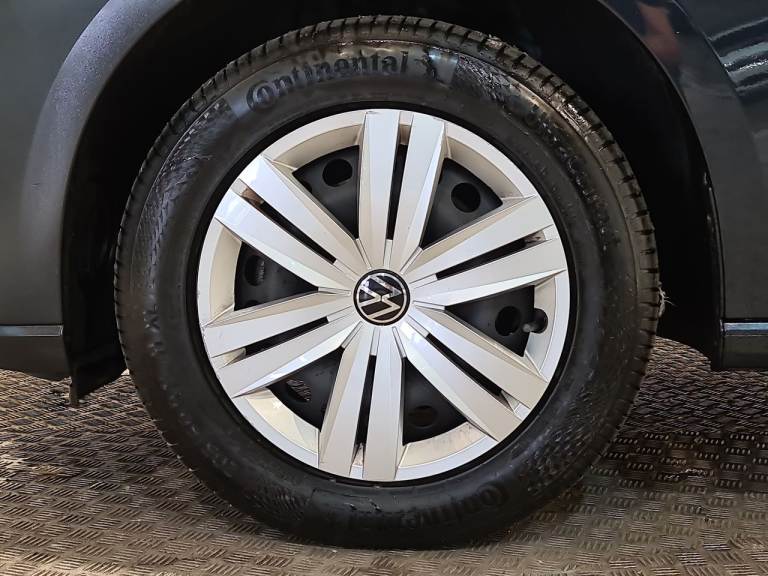 2021 Volkswagen Caddy 2.0 TDI C20 COMMERCE 75 BHP SWB Panel Van Diesel Manual