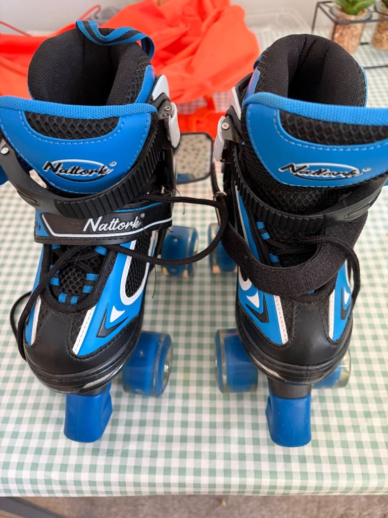 Roller skates -Children’s Quad Roller Skates – Blue & Black (Adjustable)