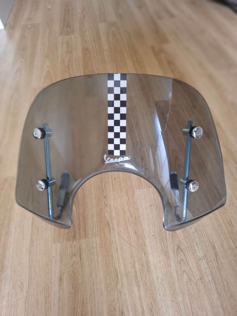 Piaggio vespa windscreen