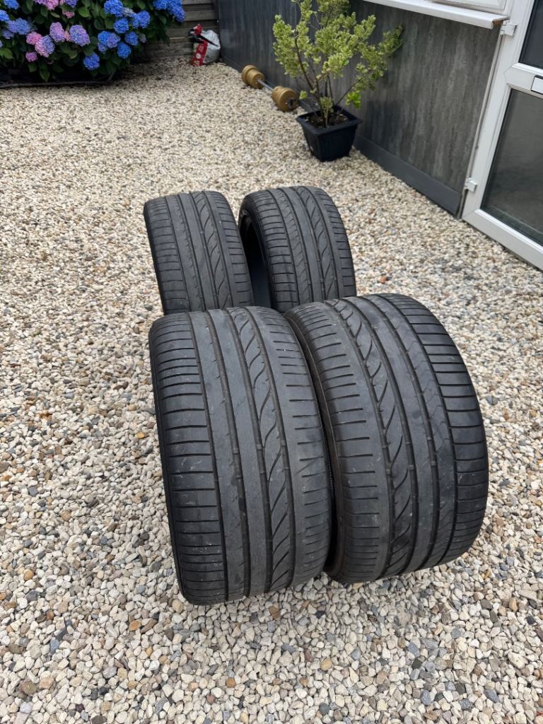 BRIDGESTONE DUELER RUNFLAT MATCHING SET 315/35/20 and 275/40/20