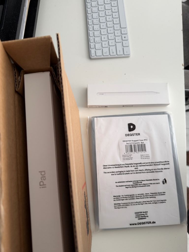 Apple iPad 10th Gen 512GB WiFi + Apple Pencil USB-C + Case Bundle (ALL Brand New) 