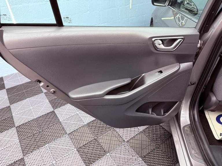 2019 Hyundai IONIQ 1.6 h-GDi 1st Edition DCT Euro 6 (s/s) 5dr HATCHBACK Petrol/Electric Hybrid Au...