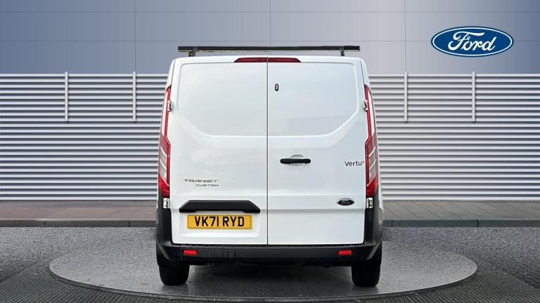 2021 Ford Transit Custom 2.0 EcoBlue 105ps Low Roof Leader Van PANEL VAN DIESEL Manual