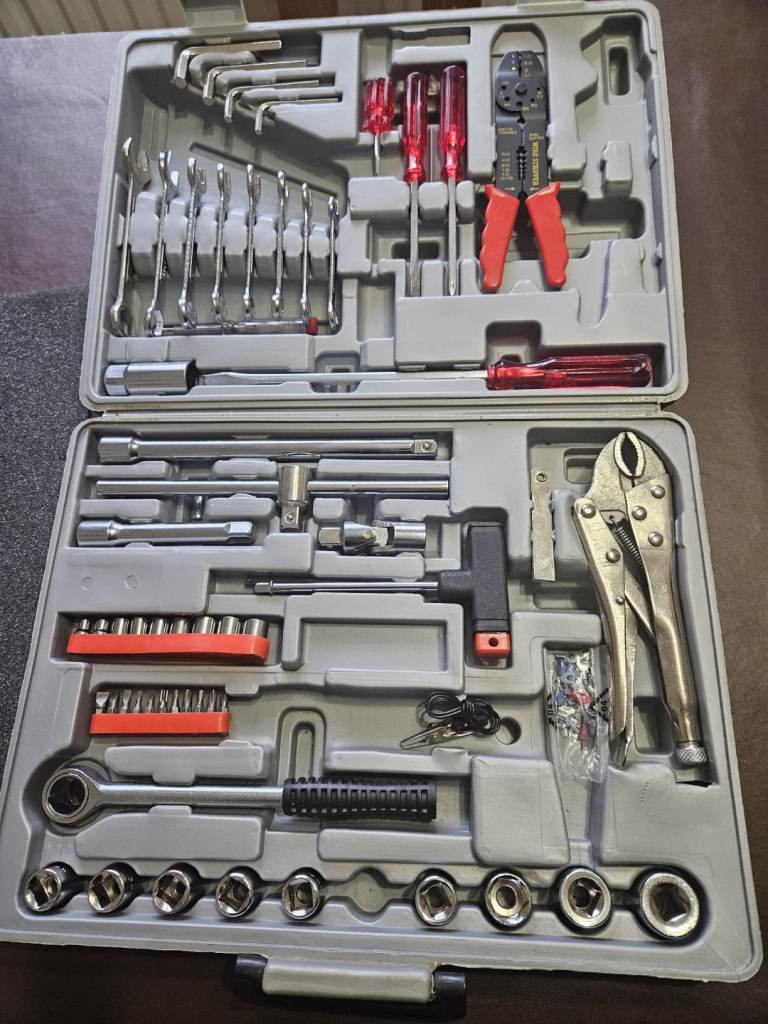 Socket set 