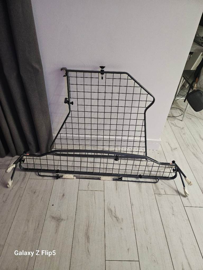 Bmw X3 dog guard and divider