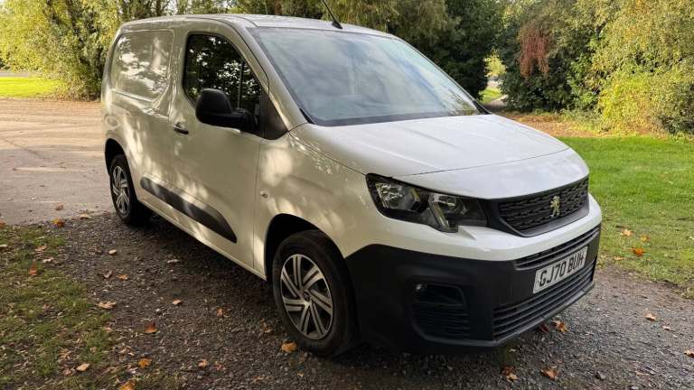 2020 Peugeot Partner 1000 1.5 BlueHDi 100 Professional Van PANEL VAN Diesel Manual