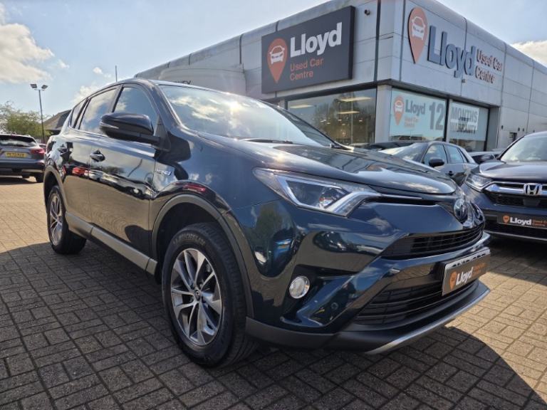 TOYOTA RAV4 2.5 VVT-i Hybrid Icon Tech TSS 5dr CVT 2WD
