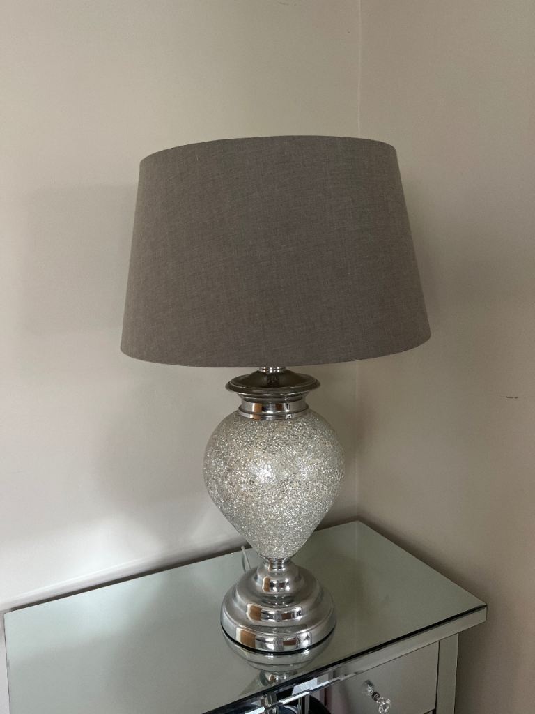 Table lamp mirrored 