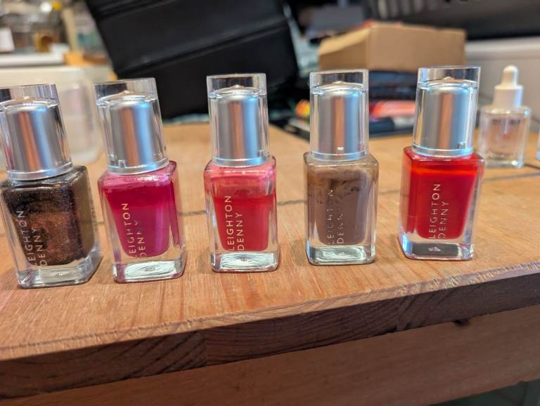 LEIGHTON DENNY Nail Polishes - Various Shades