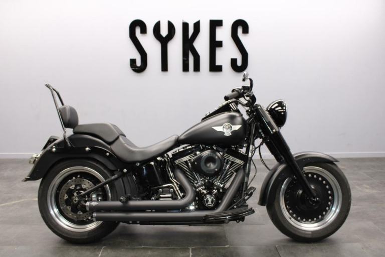 2016 Harley-Davidson FLSTFBS Softail Fat Boy S 110 in Denim Black