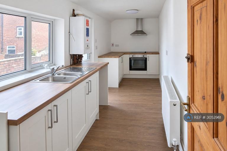 4 bedroom house in Clarence Street, Durham, DH6 (4 bed) (#3052961)