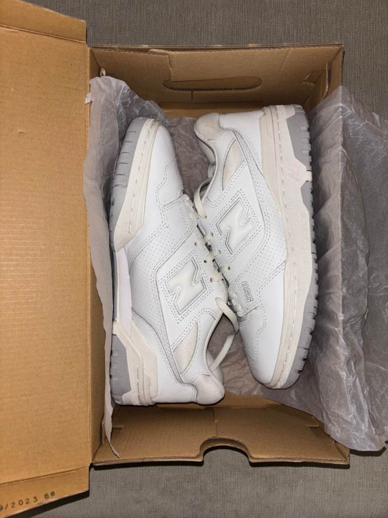 New Balance 550s in Size 7. White Leather. Excellent Condition. Cost £120, accept £33 ono