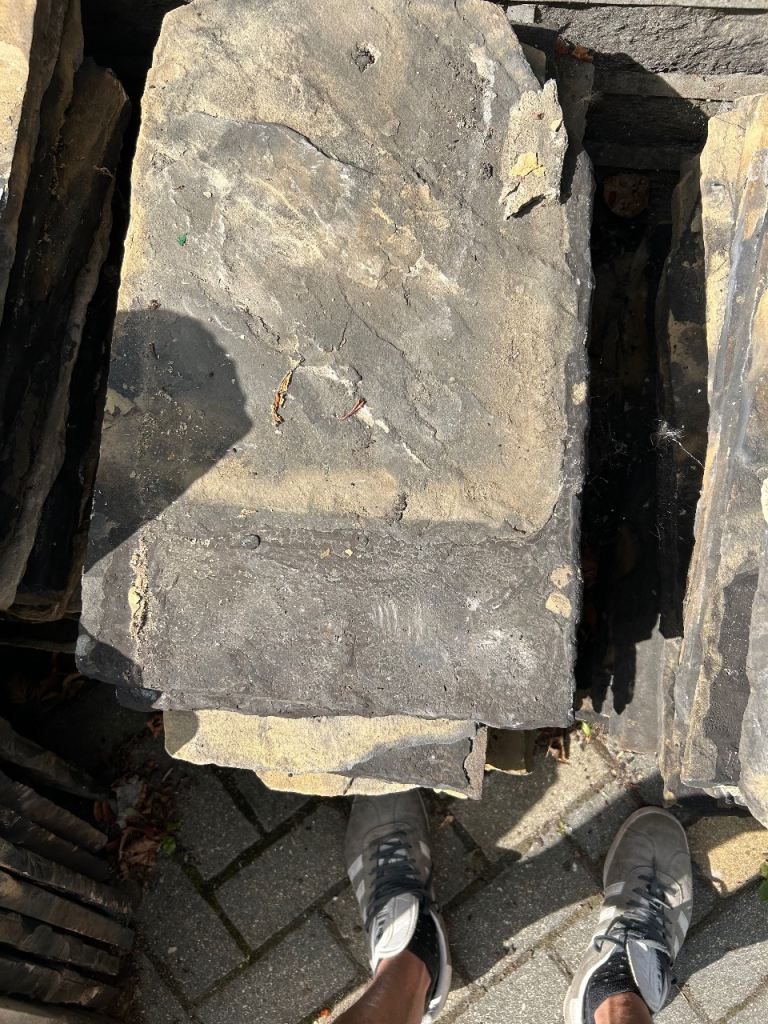 Stone roof slates various sizers price  start at £3 