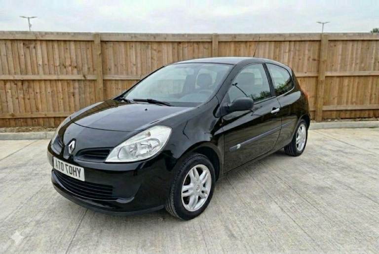 Cheap Renault Clio 1.2 Low Insurance 3Dr Full Service History Low Tax (CORSA FIESTA AYGO A3)