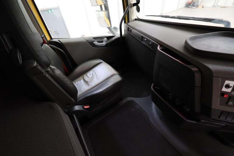 2019 (69 PLATE) Volvo  FH460 6x2 Euro 6 Tractor Units