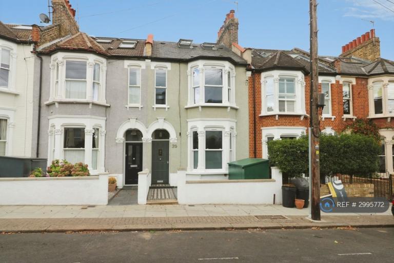5 bedroom house in Bucharest Road, London, SW18 (5 bed) (#2995772)
