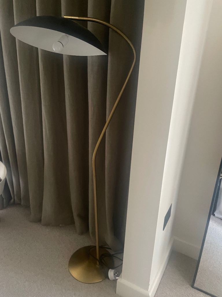 Floor Standing Lamp