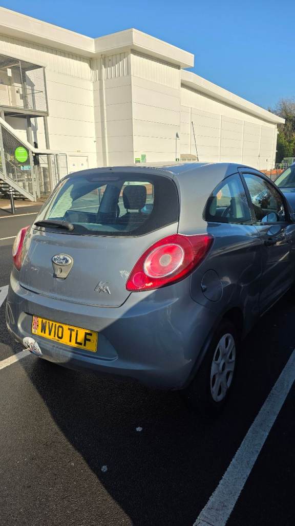 Ford, KA, Hatchback, 2010, Manual, 1242 (cc), 3 doors