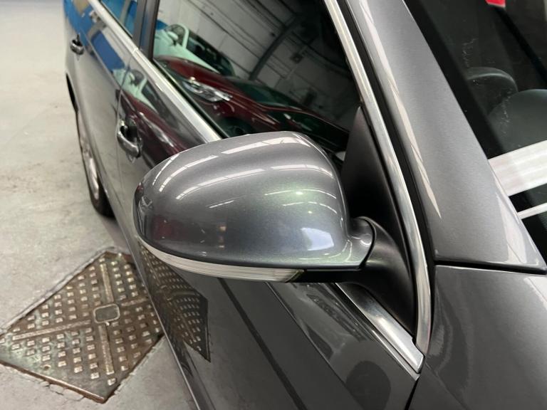 2012 Volkswagen Golf 1.6 TDI SE DSG Euro 5 5dr ESTATE Diesel Automatic