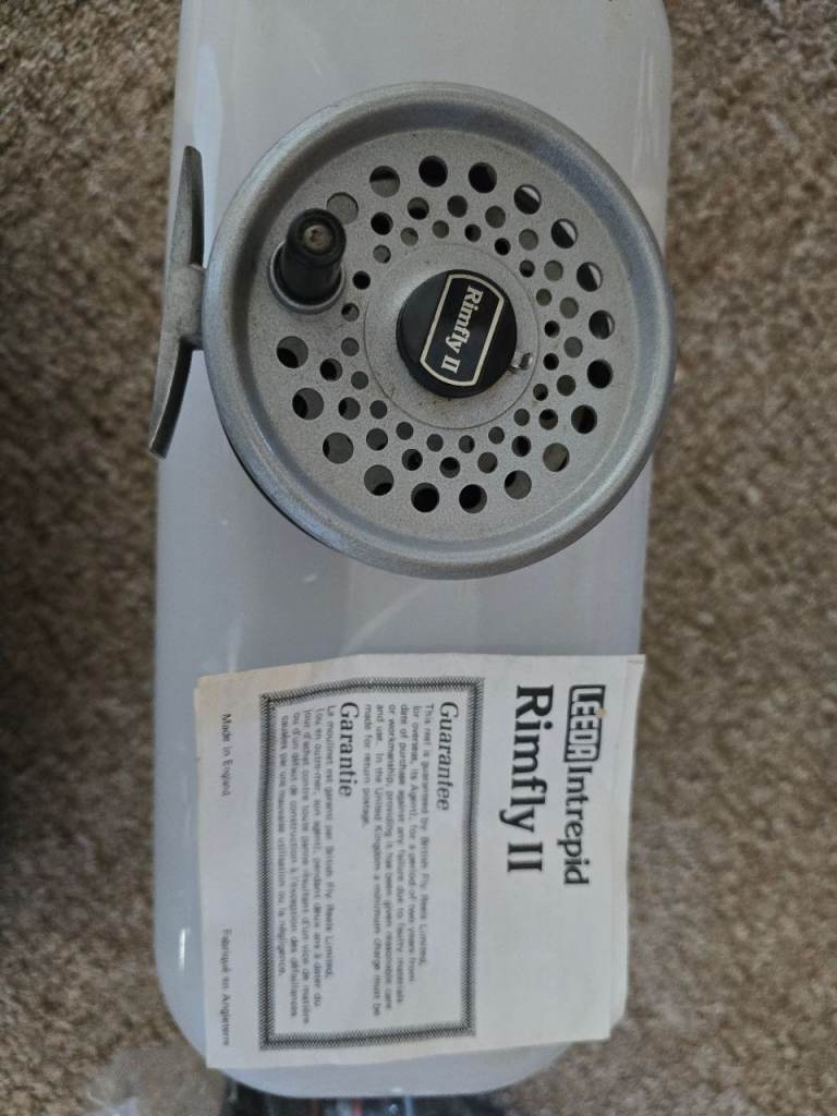 Fishing reel