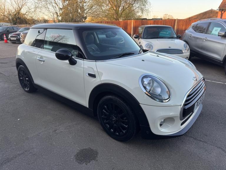 2015 MINI Hatch 1.5 Cooper Euro 6 (s/s) 3dr Hatchback Petrol Manual
